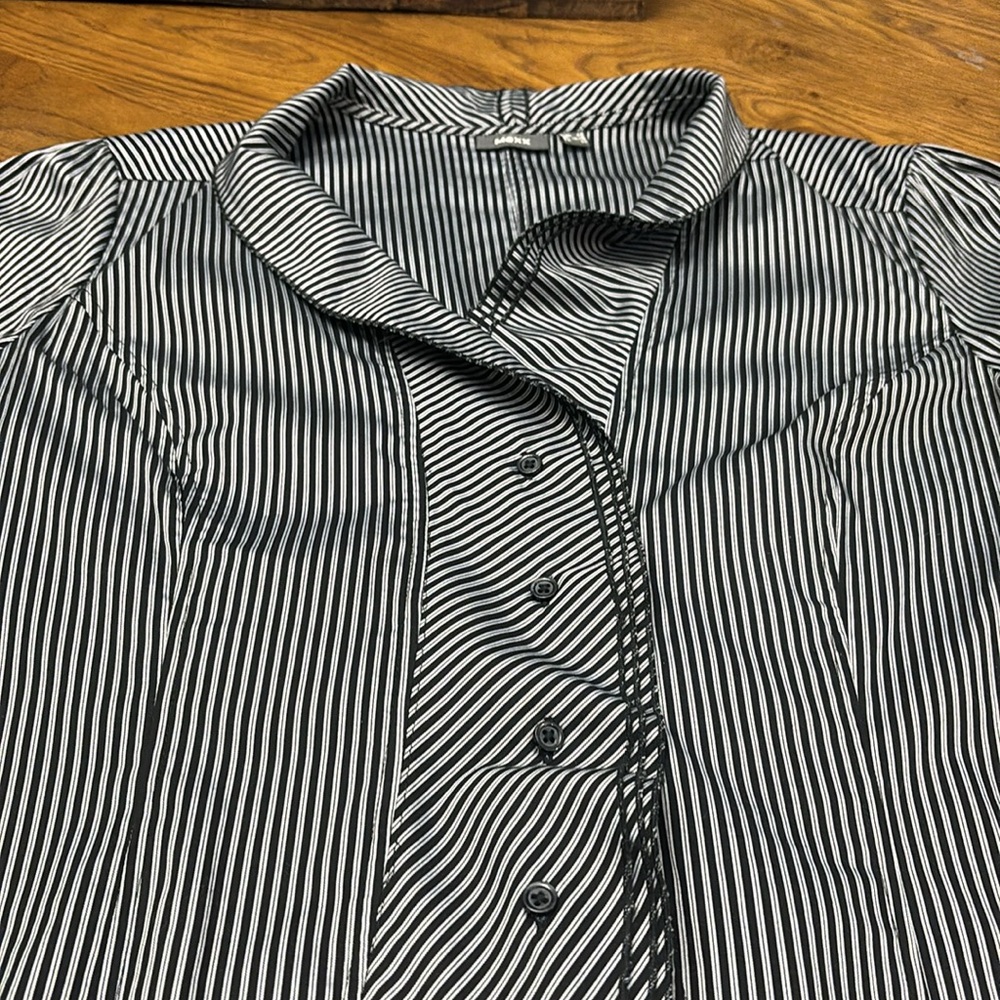 MEXX Striped and Ruffle Top - Picture 4 of 9